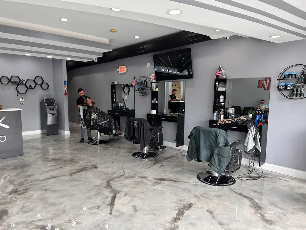 Cut n shave barbershop — Barber shop in Niles